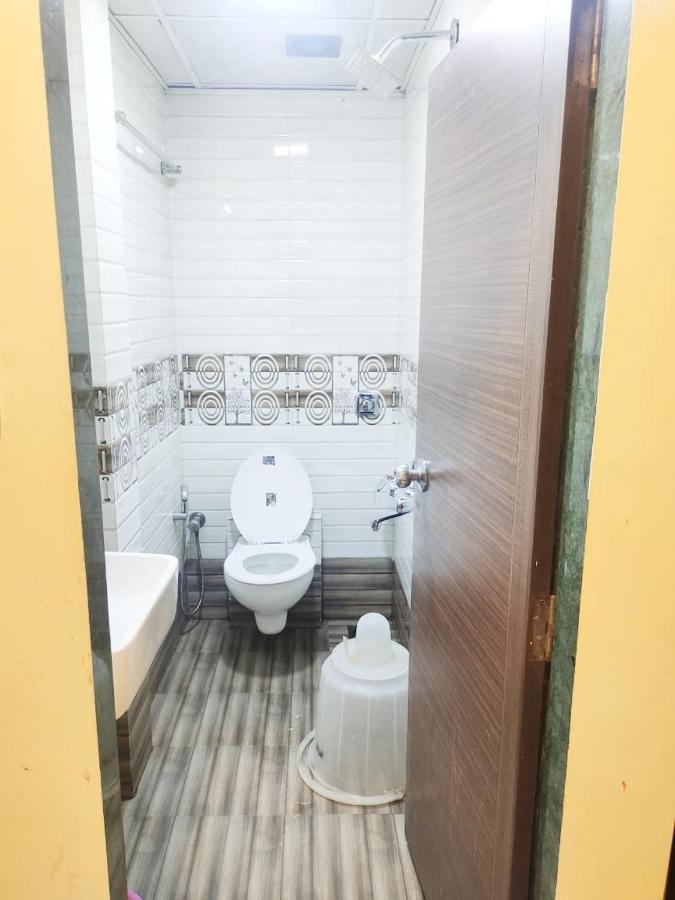Hotel Golden Galaxy - Santacruz East Mumbai Ngoại thất bức ảnh